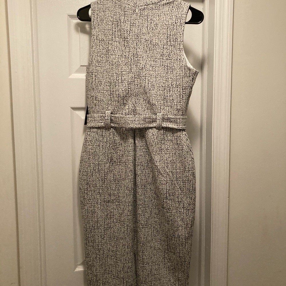 Dress - Picture 2 of 7